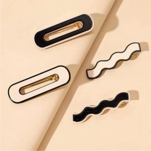 Set of 4 Hair Clips